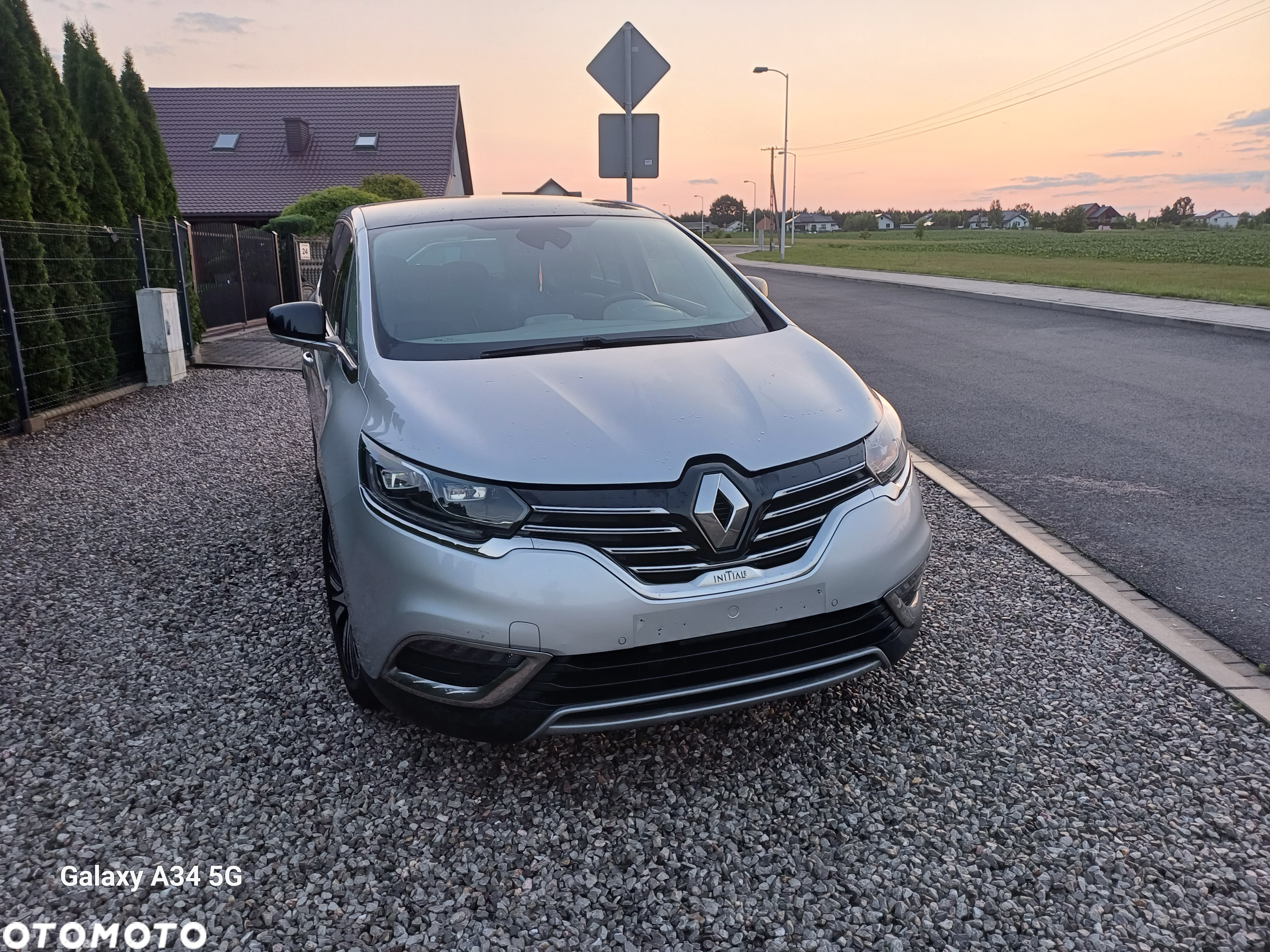 Renault Espace 1.6 dCi Energy Initiale Paris EDC - 14