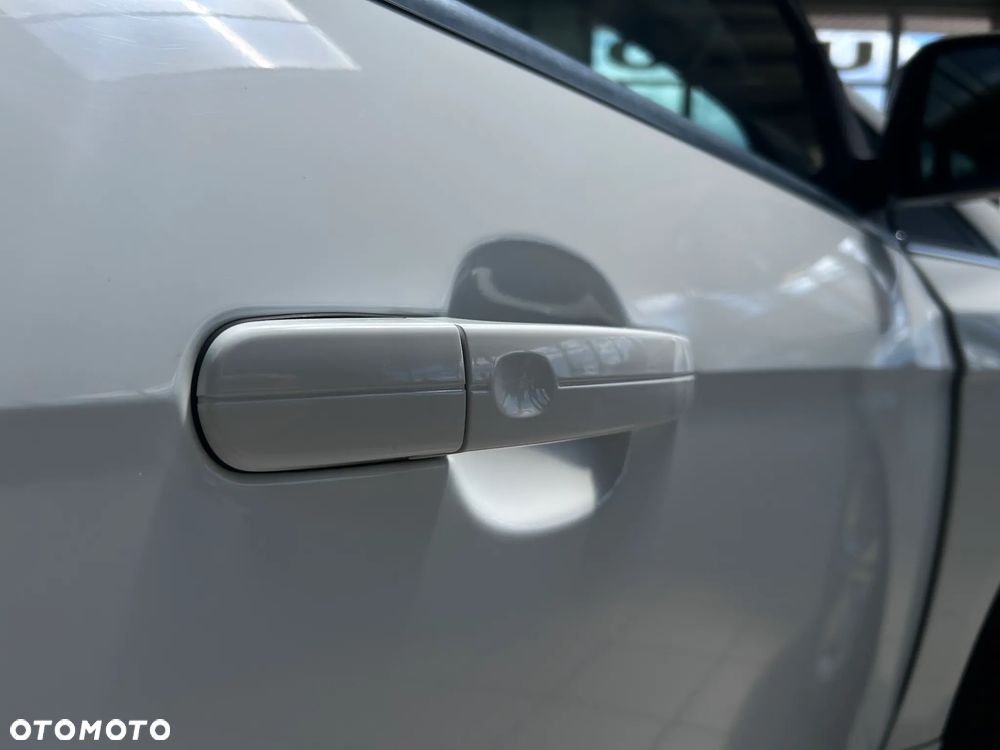 Ford Focus 1.6 EcoBoost Start-Stopp-System Titanium - 16