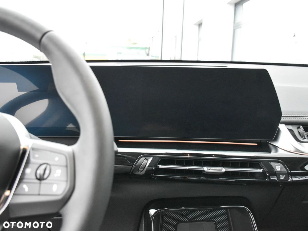 BMW X1 sDrive18d xLine - 26