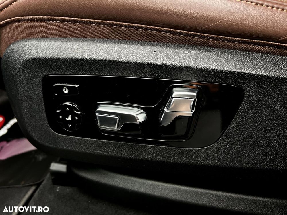 BMW X7 - 23