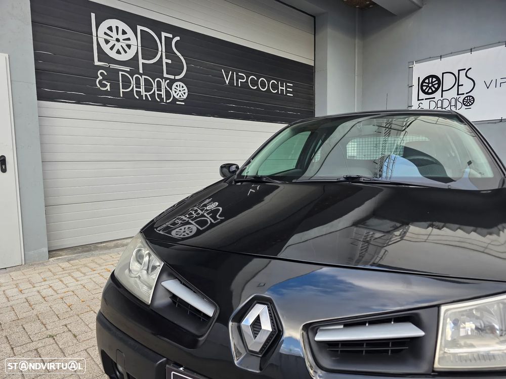 Renault Megane Van - 25