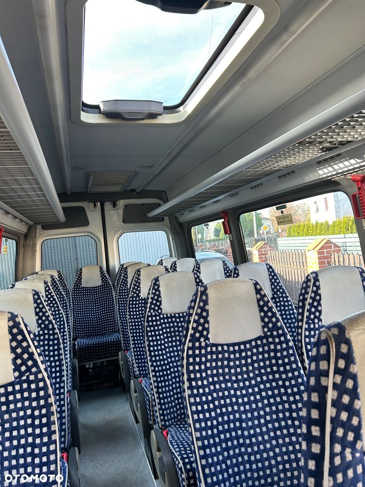 Mercedes-Benz sprinter - 5