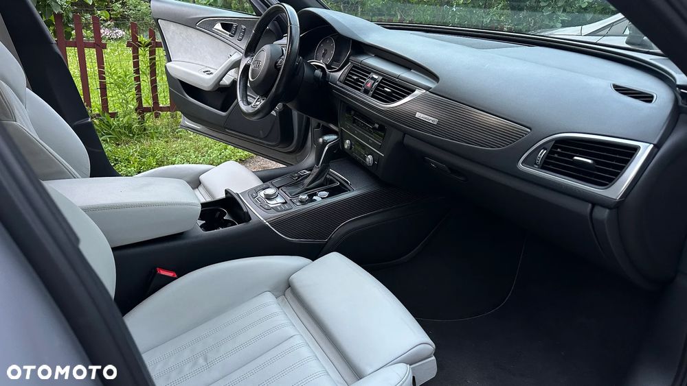 Audi A6 Avant 3.0 TDI DPF quattro tiptronic sport selection - 16