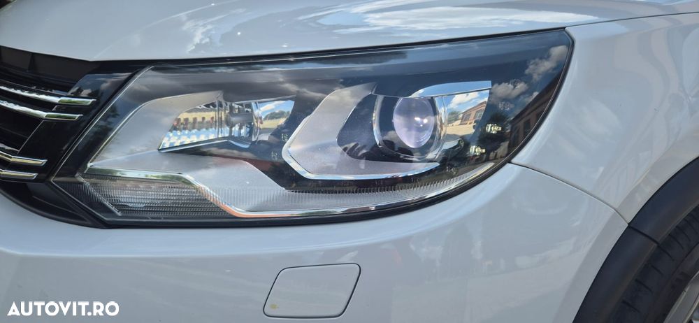 Volkswagen Tiguan - 16