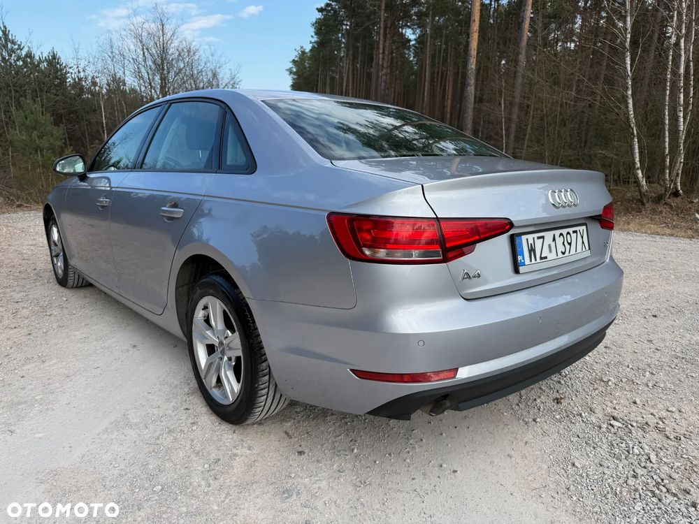 Audi A4 Limousine 2.0 TDI - 7