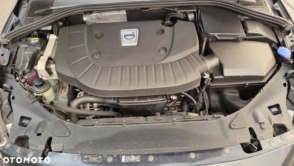 Volvo V60 D5 Geartronic RDesign - 18