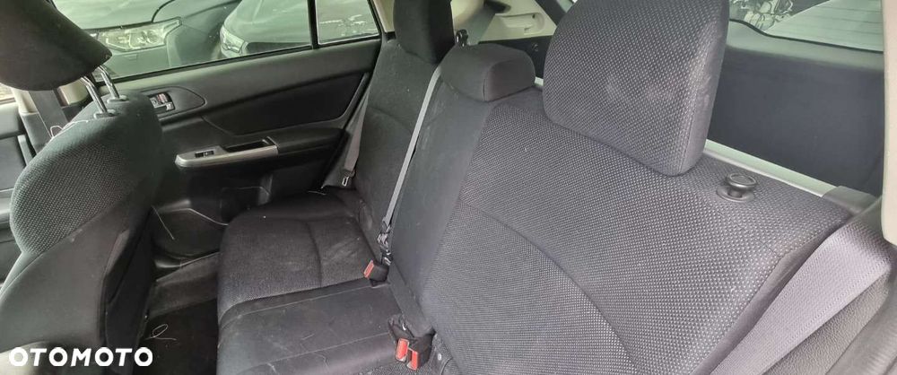 Subaru Impreza - 10