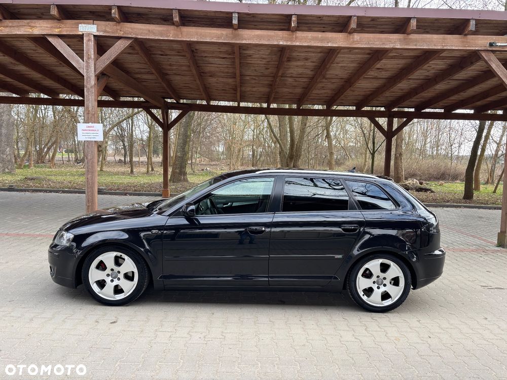 Audi A3 Sportback 2.0 TDI DPF Ambiente - 11
