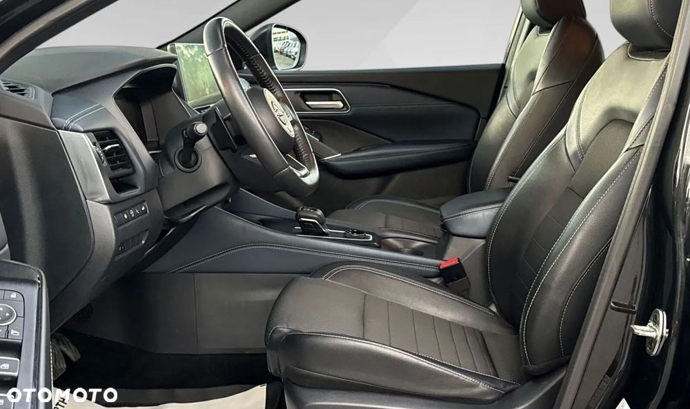 Nissan Qashqai 1.3 DIG-T mHEV 4x4 N-Connecta Xtronic - 10