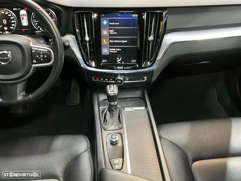 Volvo V60 2.0 D3 Momentum Plus Geartronic - 9