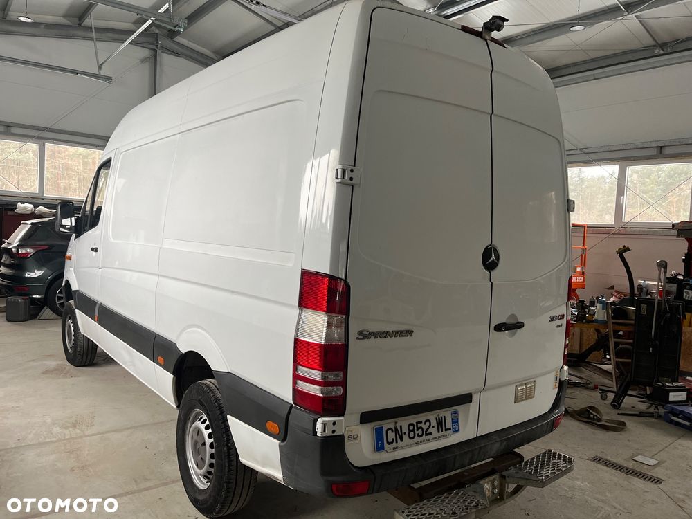 Mercedes-Benz sprinter 4x4 awd - 4