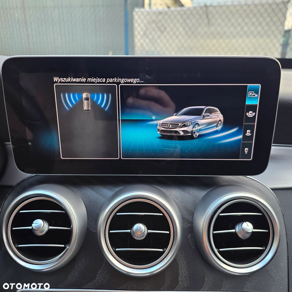 Mercedes-Benz Klasa C 220 d 9G-TRONIC - 24