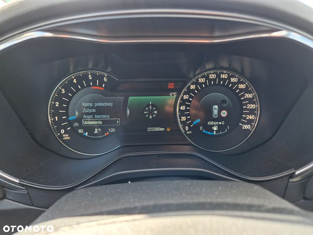 Ford Mondeo 2.0 TDCi STart-Stopp Titanium - 15