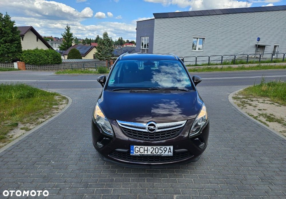 Opel Zafira - 2