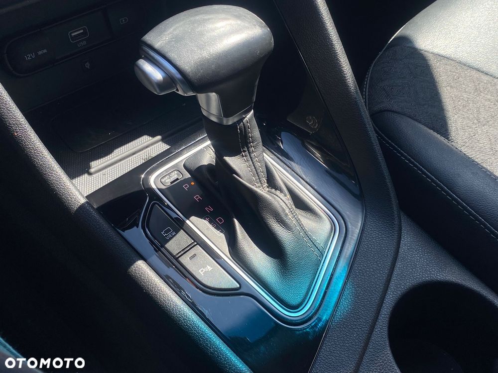 Kia Niro 1.6 GDI Hybrid L - 21