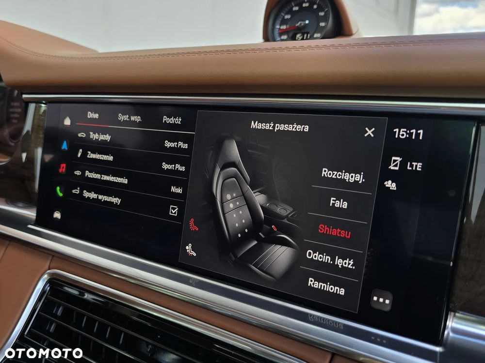 Porsche Panamera 4 Platinum Edition - 31