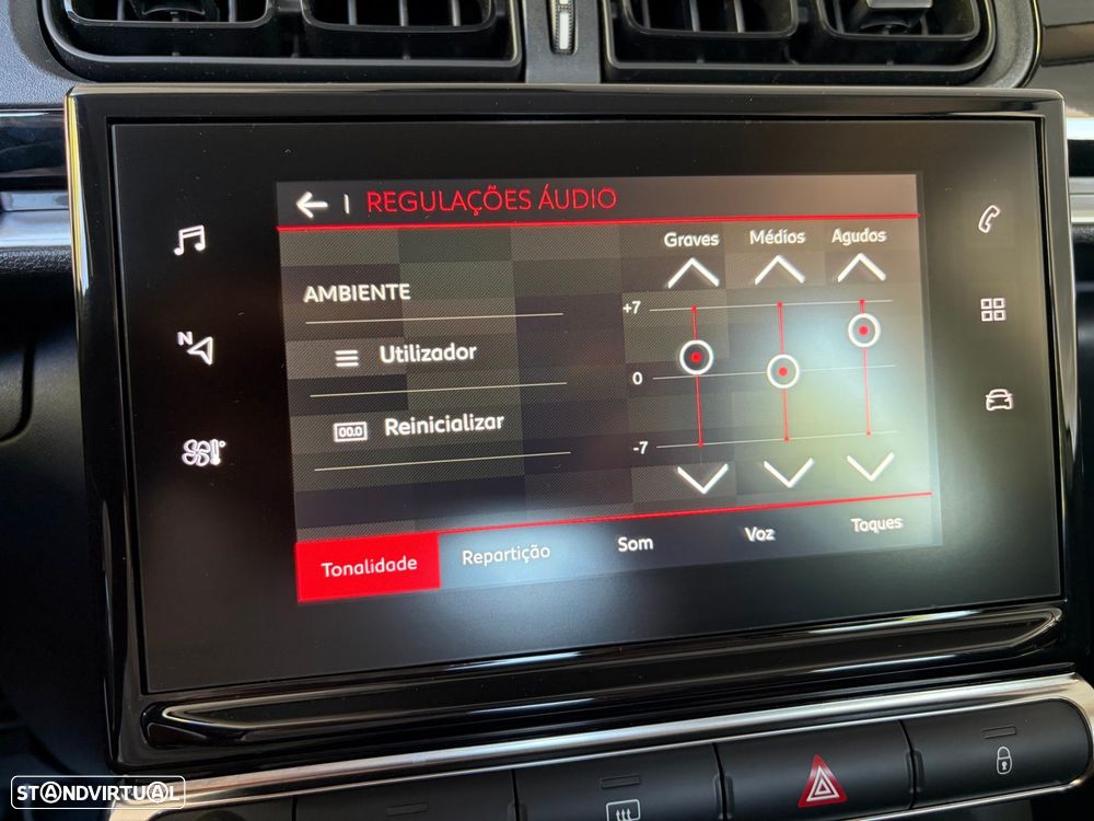Citroën C3 1.2 PureTech Shine - 24