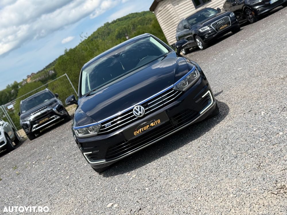 Volkswagen Passat - 33