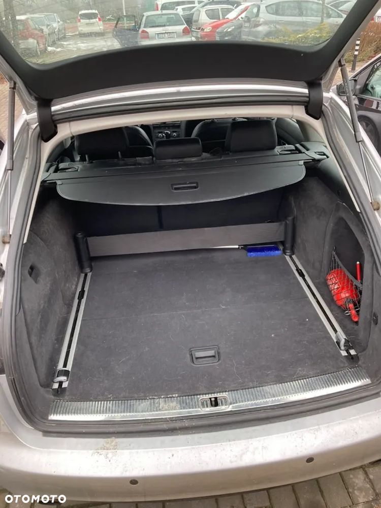 Audi A6 Avant 4.2 Quattro Tiptronic - 8