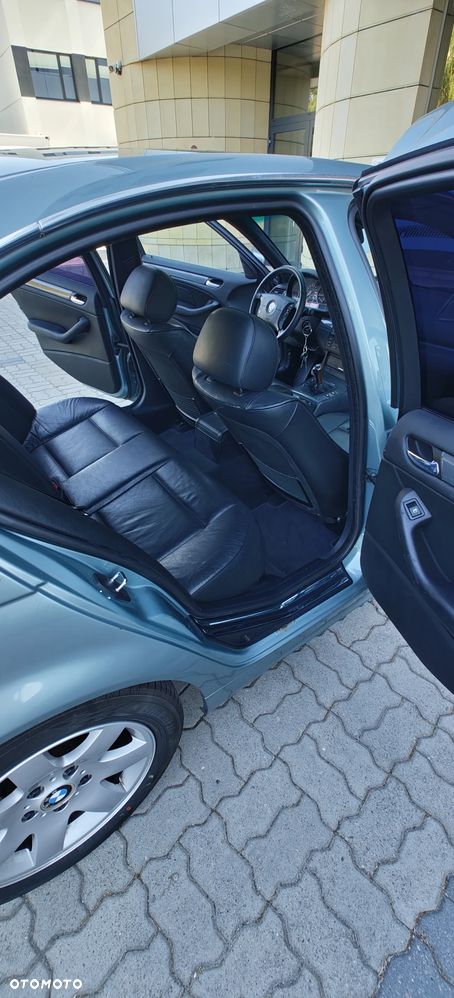BMW Seria 3 320i - 17
