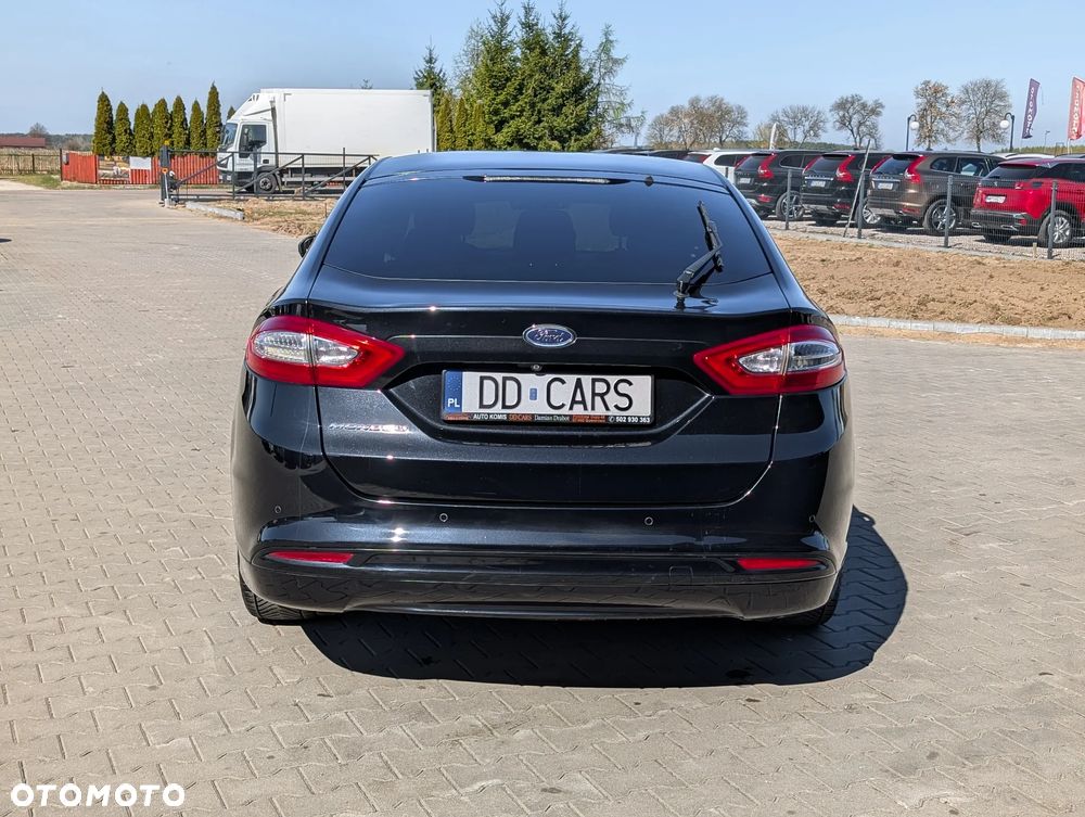 Ford Mondeo 2.0 TDCi STart-Stopp Titanium - 12