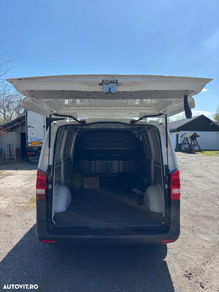 Mercedes-Benz Vito - 10
