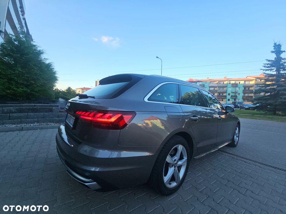Audi A4 Avant 35 TFSI S tronic design - 3