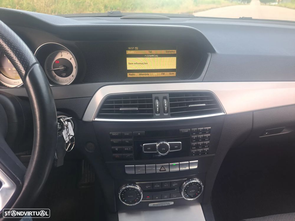 Mercedes-Benz C 220 CDi Avantgarde BE - 19