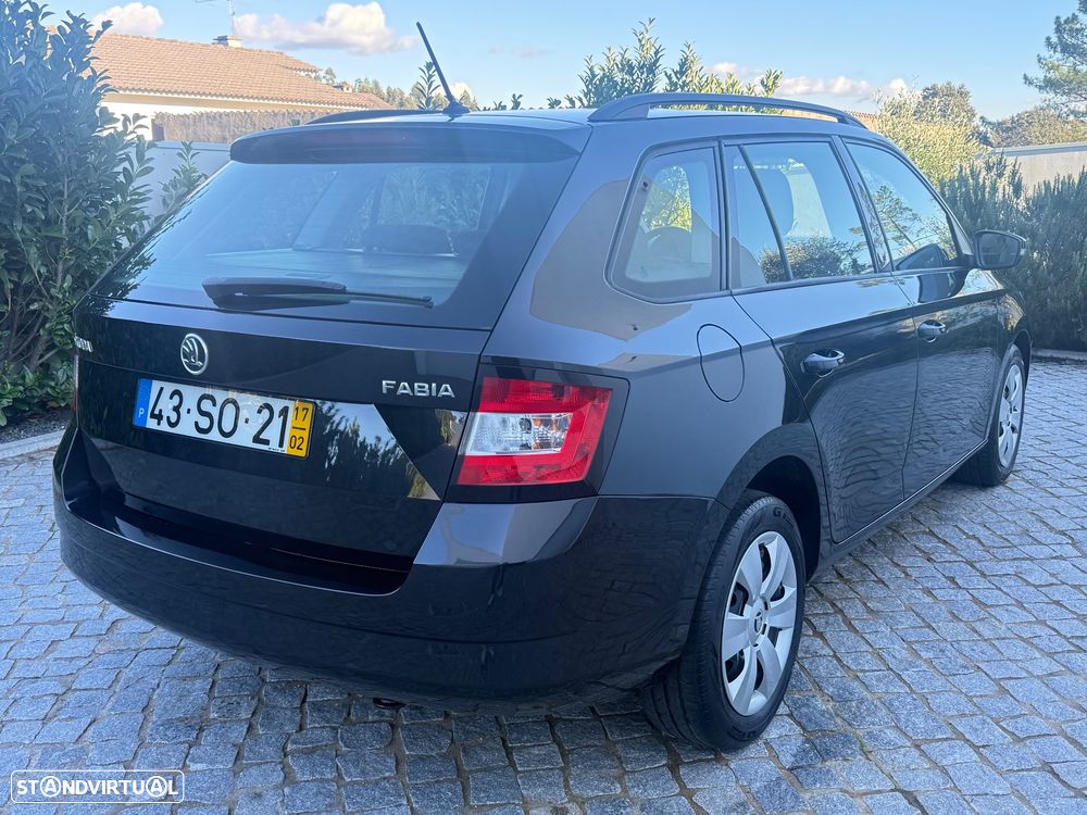 Skoda Fabia Break 1.0 Active - 12
