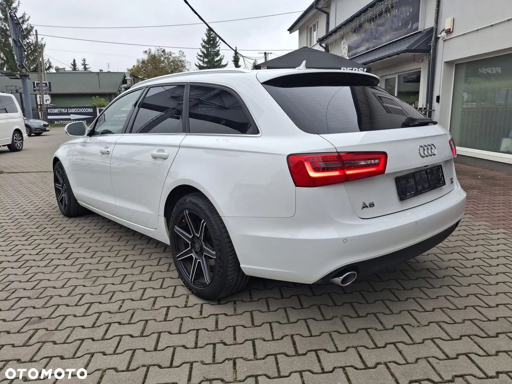 Audi A6 Avant 2.0 TDI Ultra S tronic - 6