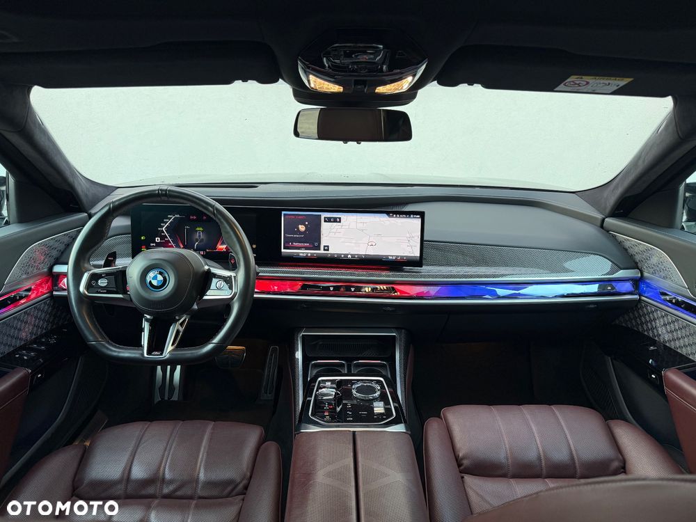 BMW Seria 7 M760e PHEV xDrive sport - 18