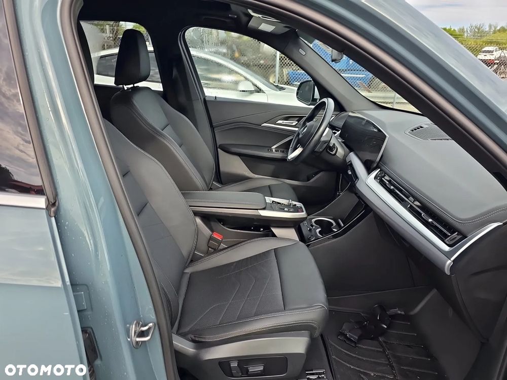 BMW X1 - 11