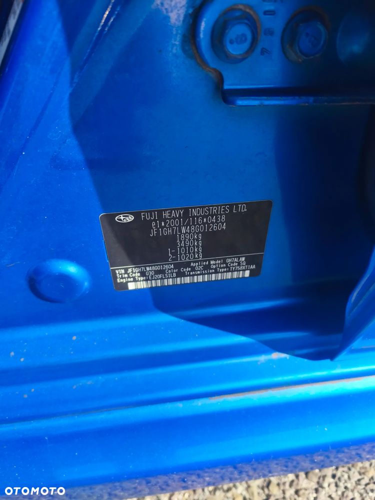 Subaru Impreza 2.0 RS - 25