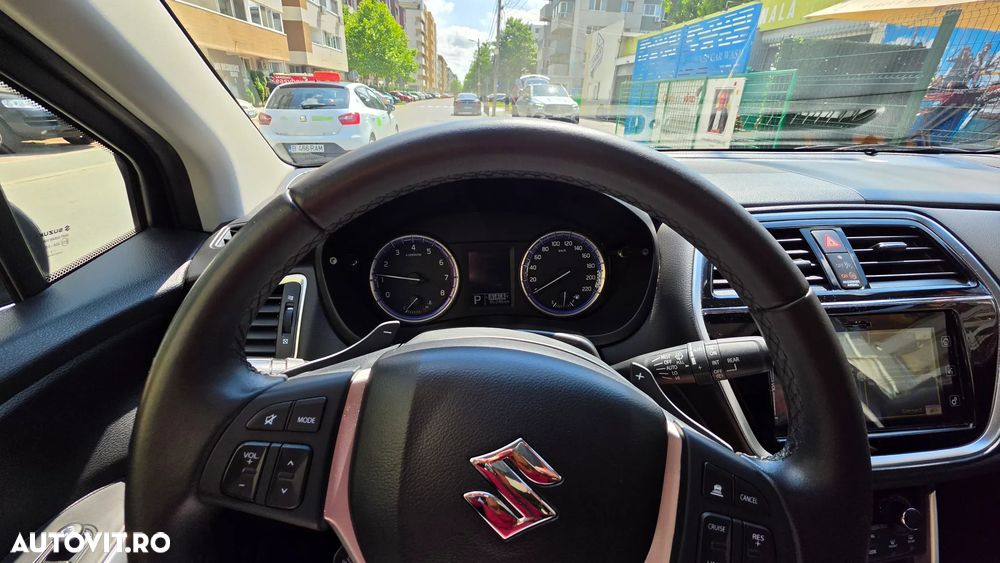 Suzuki SX4 - 1