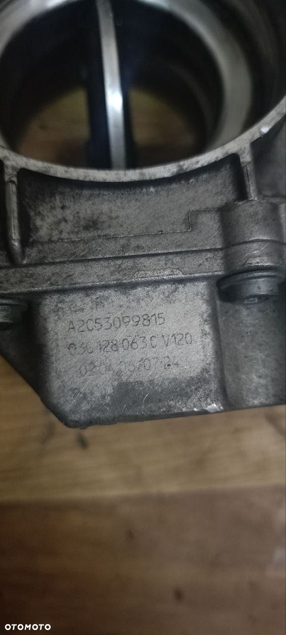 oryginalną przepustnice z silnika 1.9 tdi - 6