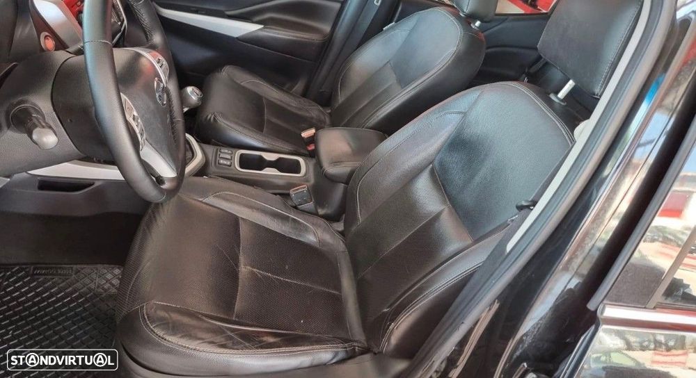 Nissan Navara 2.3 dCi CD 4WD Tekna - 8