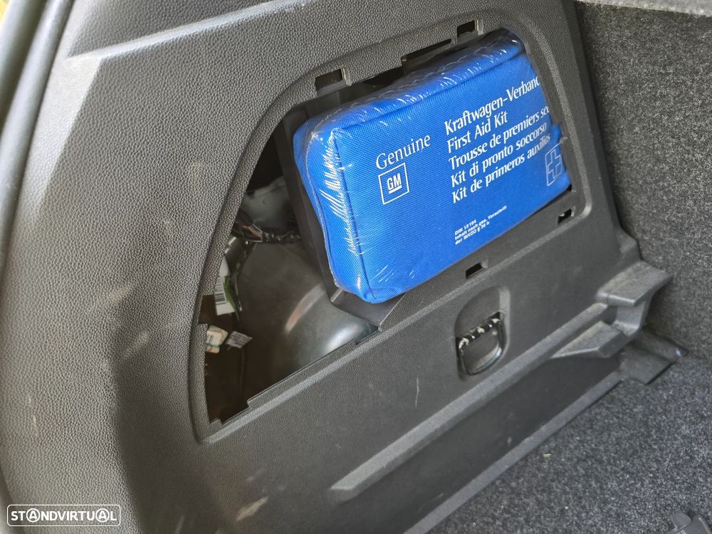 Opel Corsa 1.2 Enjoy FlexFuel - 14