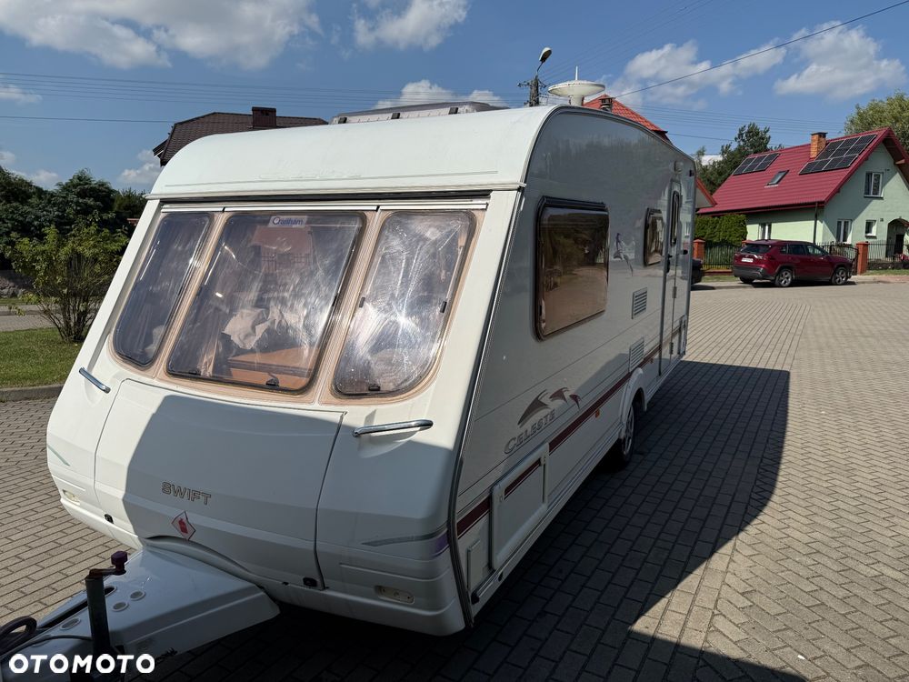 SWIFT Caleste - 10
