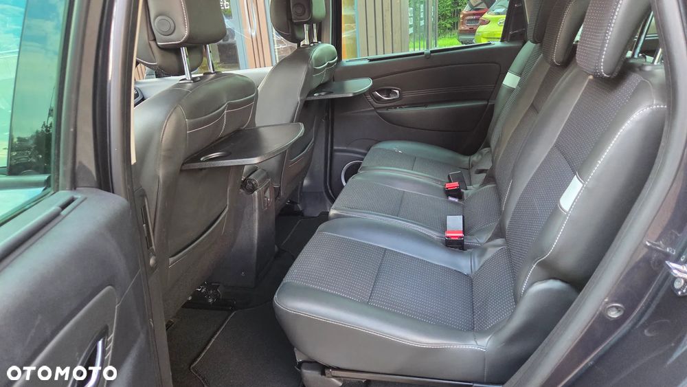 Renault Scenic 1.6 16V 110 TomTom Edition - 29
