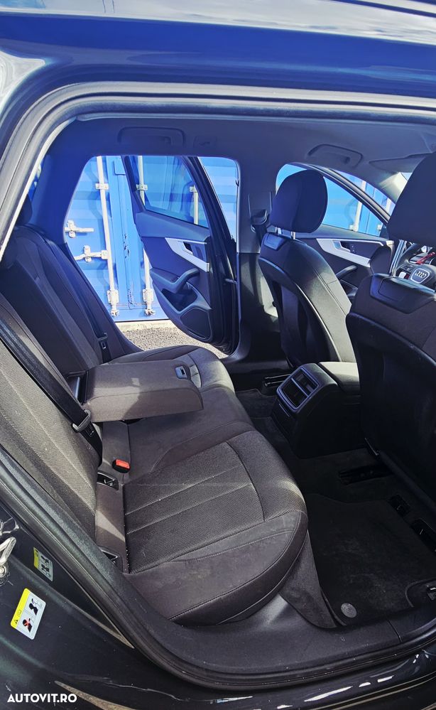 Audi A4 Avant 2.0 TDI S tronic - 11