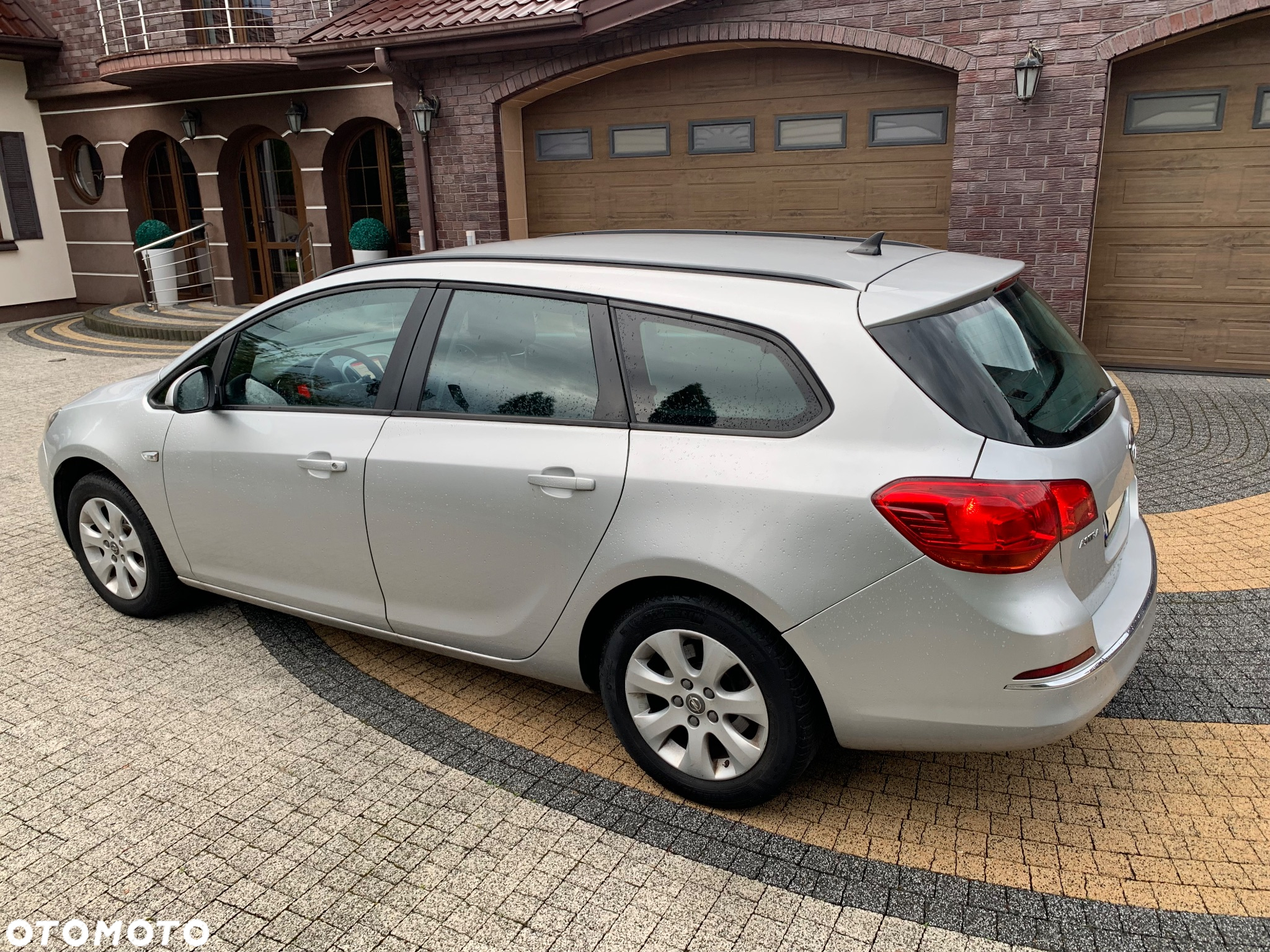 Opel Astra IV 1.6 CDTI Enjoy - 37