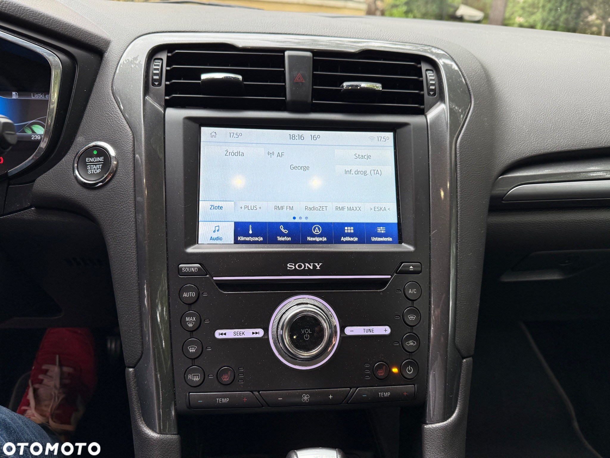 Ford Mondeo 2.0 Hybrid Titanium - 27