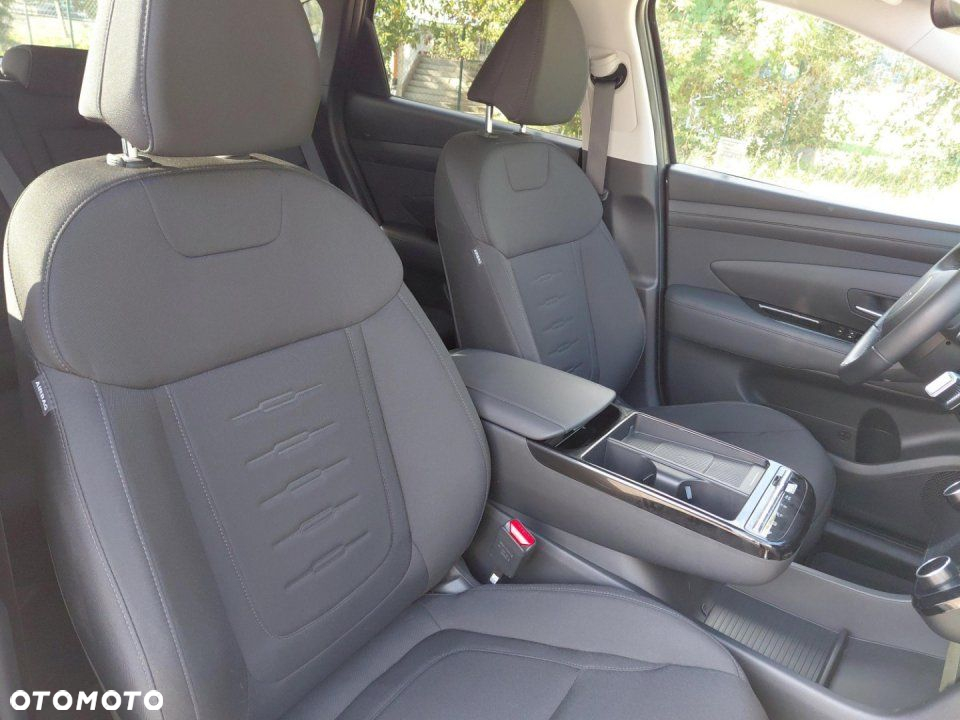 Hyundai Tucson - 16