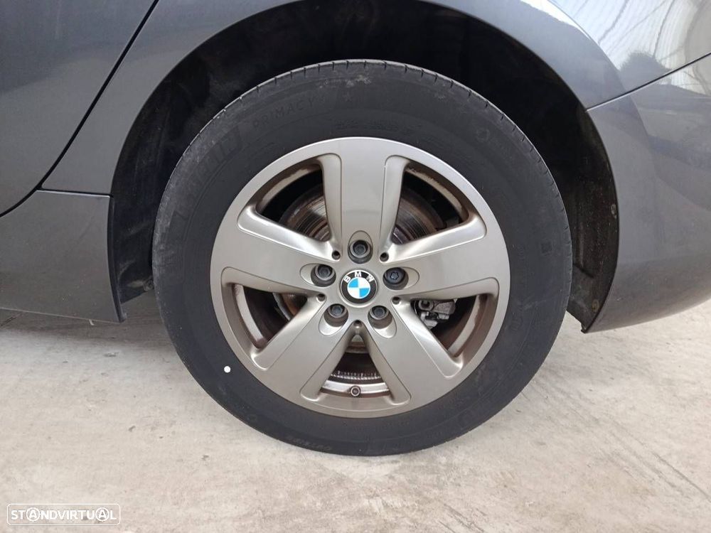 BMW 116 d - 11