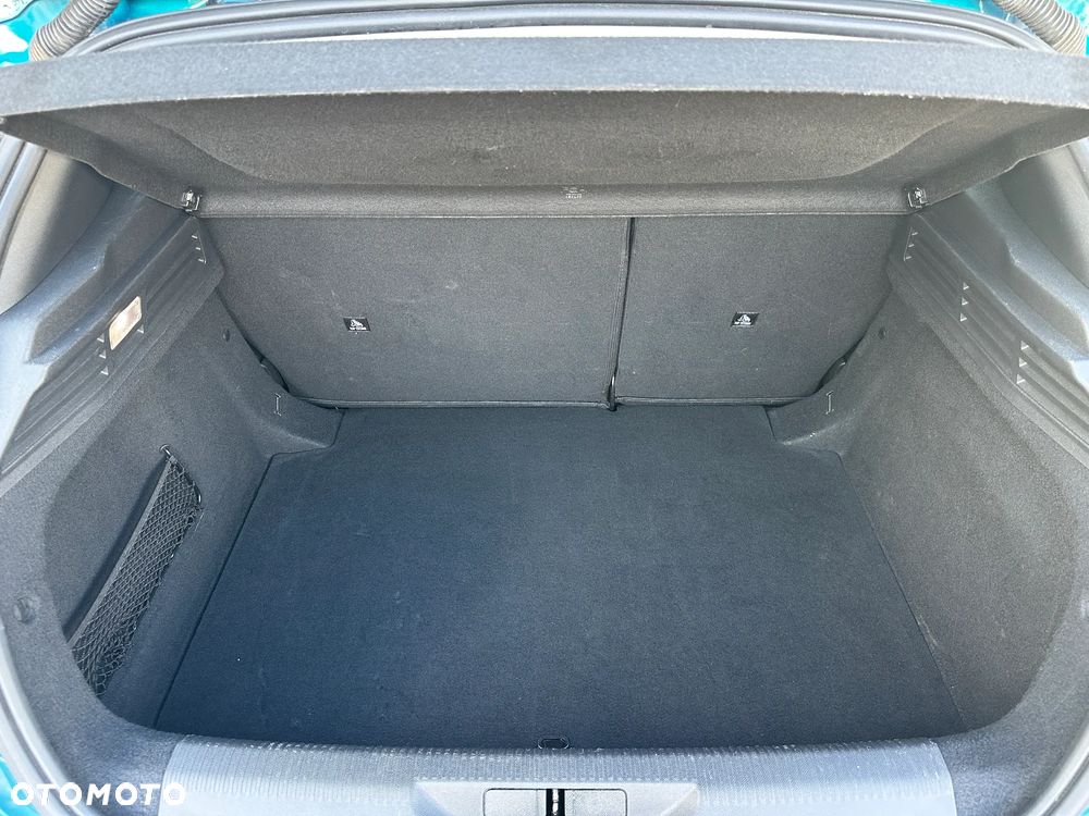 Peugeot 308 1.2 PureTech Active Pack S&S - 28
