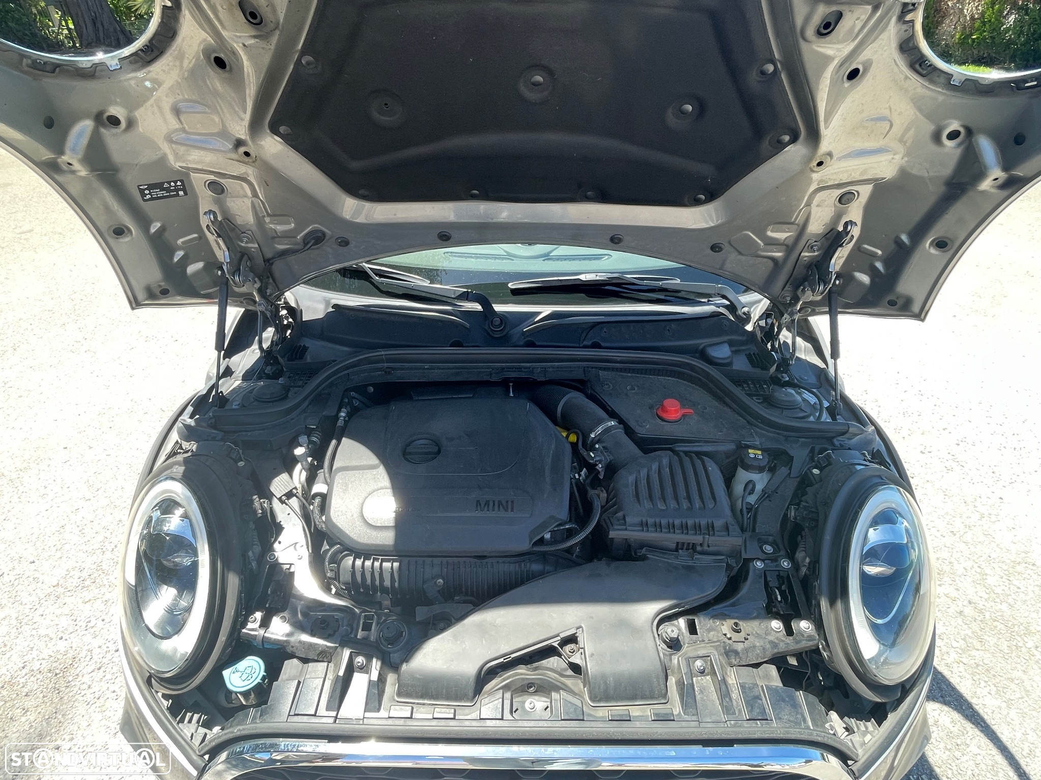 MINI 3 Portas John Cooper Works Auto Desportiva - 26