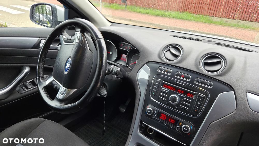Ford Mondeo 2.0 TDCi Trend - 12