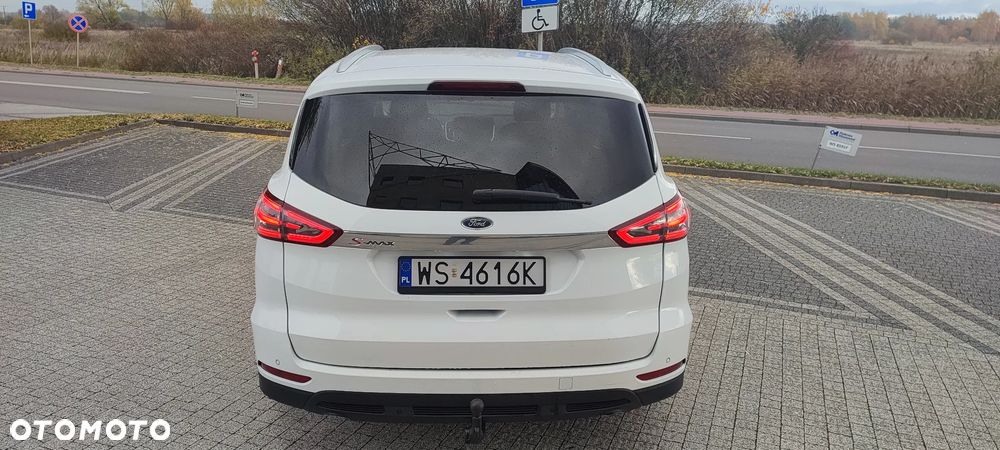 Ford S-Max 2.0 TDCi Titanium PowerShift - 4