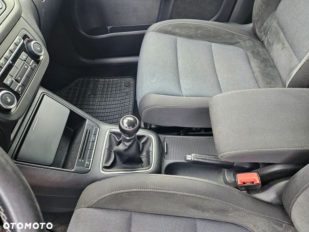 Volkswagen Golf Plus 2.0 TDI DPF Style - 9