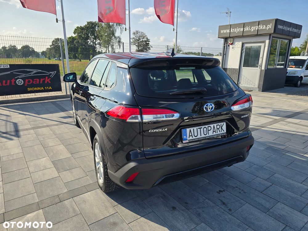 Toyota Corolla Cross 2.0 Hybrid Comfort - 14